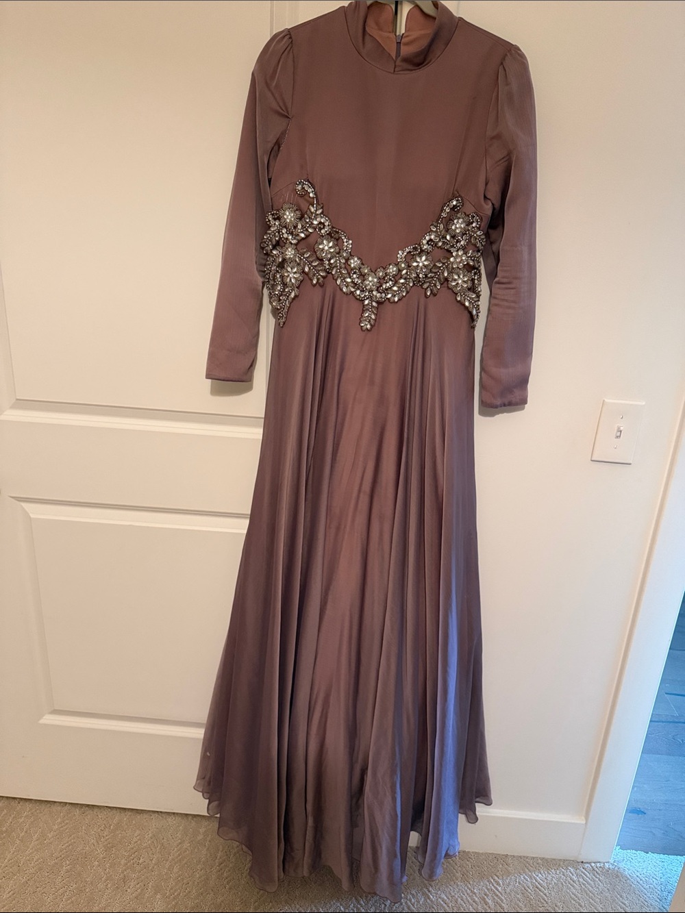 Elegant Mauve Long Sleeve Evening Gown with Beaded Waist Modest Hijab